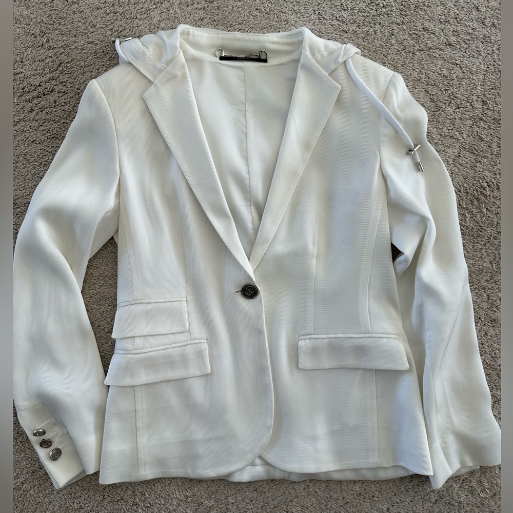 Gucci White Hooded Blazer Jacket - size 34/XS excellent condition! Rare style!